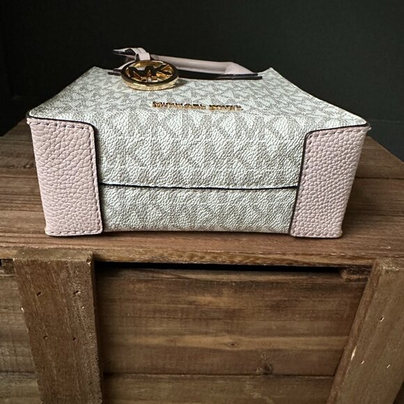 NWOT Michael Kors Mercer Extra Small Logo and Leather Crossbody bag Pink White - Picture 6 of 9